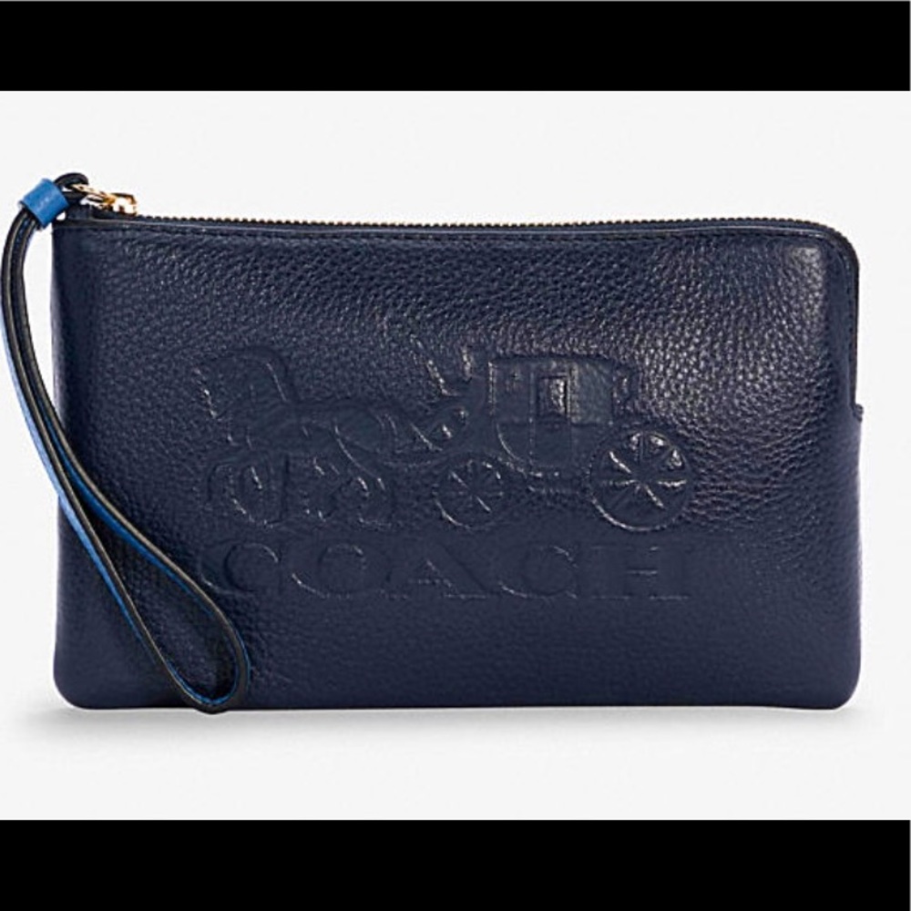 COACH LARGE CORNER ZIP WRISTLET W/HORSE & CARRIAGE